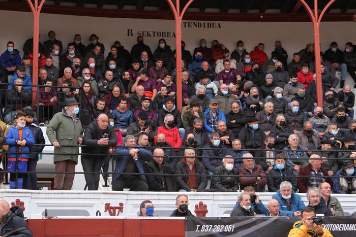 Iker Vicente eta Mikel Larra 9 1648923072407