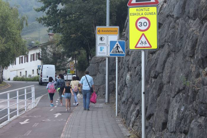 Motxilak bizkarrean berriro  2 1631091902241