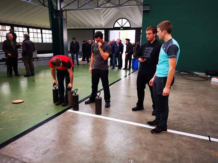 Gazteek saltsa jarri dute Sa 5 1573476465626