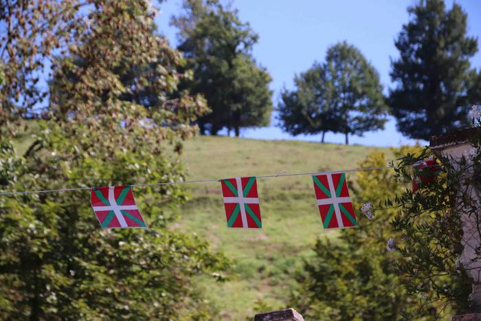 Uganetarrak gehiago izan dir 33 1537014633356