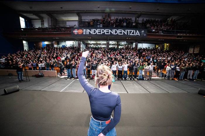 Gazteriarekiko eta Euskal Herriarekiko konpromisoak berretsi ditu Ernaik