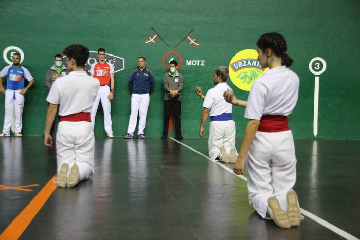 Olaizola II.ari agurra Tolos 32 1636396310799