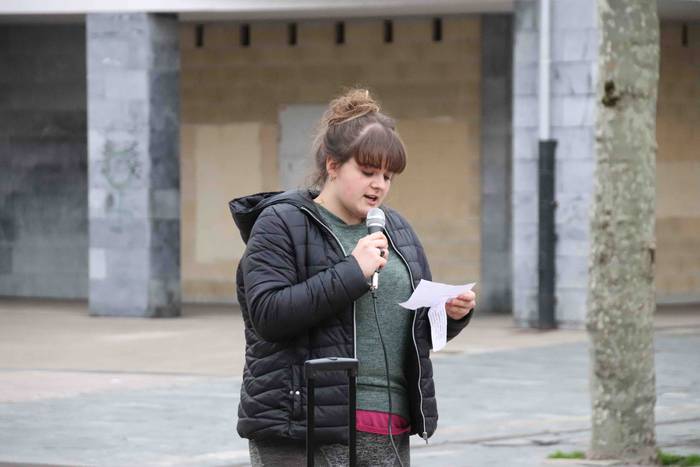 Emakumeen aldeko mosaikoa eg 9 1583688968662