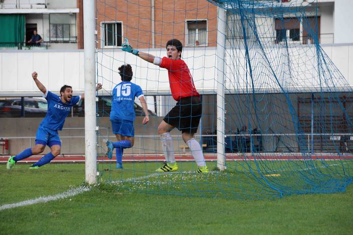 Tolosa CF Beti Gazte 25 1527363975043