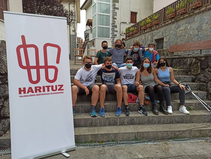 Tolosaldeko bertsolari gazteen saio arrakastatsua