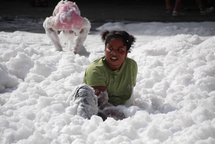 Zirkuaren aparretan murgilduta 2 1473012390217