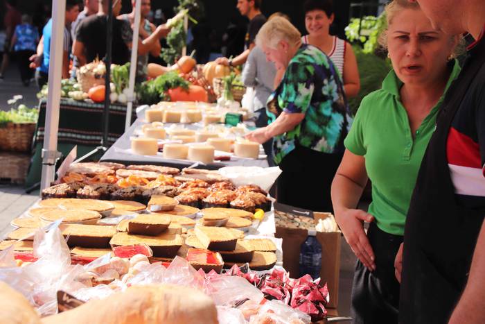 "Ibarra, Azoka eta Piparra" 51 1537103193547