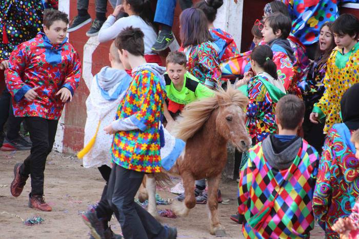 Joaldunek izua eragin dute 68 1551463038291