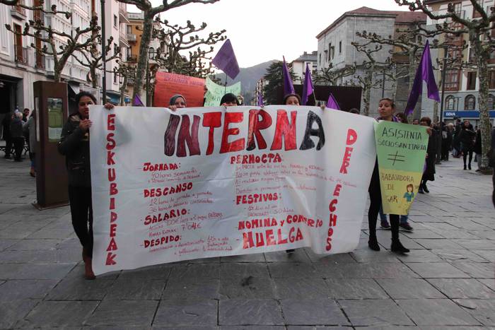 "Mundua geratu dugu" 27 1552072536815