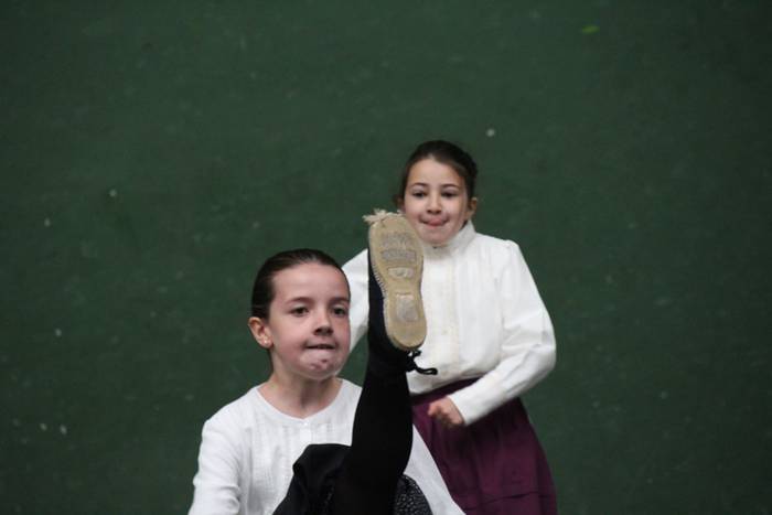 Bukalaik dantzari txikiz bet 14 1525522019259