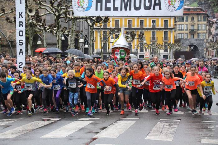 700 haur inguru XXXI. Ero Et 82 1516542342937