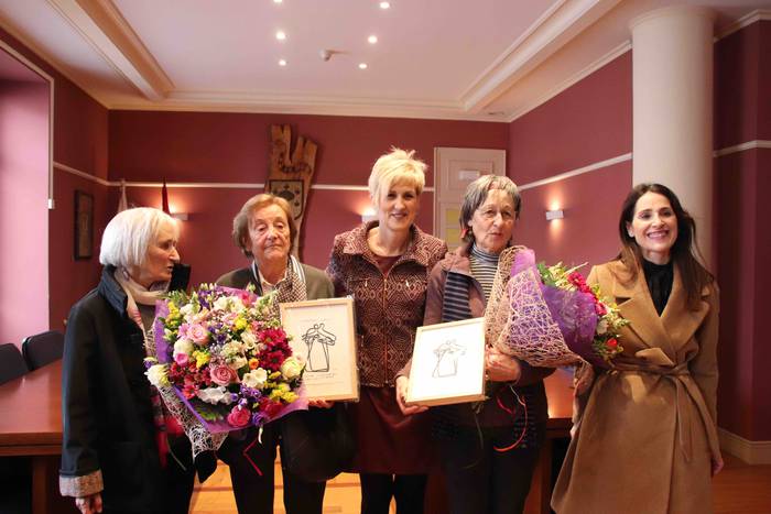 Lehen zinegotzi emakumeei om 19 1552136927597