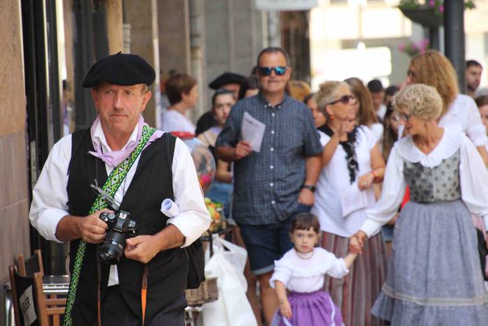 Espaloia bezalako oholtzarik 2 1566560174299