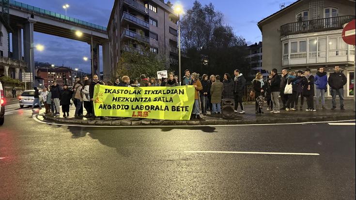 Ikastoletako langileak itxialdian