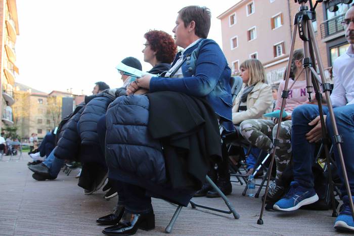 Banda Topaketa AV400Urte 38 1553970429846