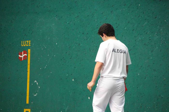 Alegiarrek ezin izan dute Oi 20 1623500190083