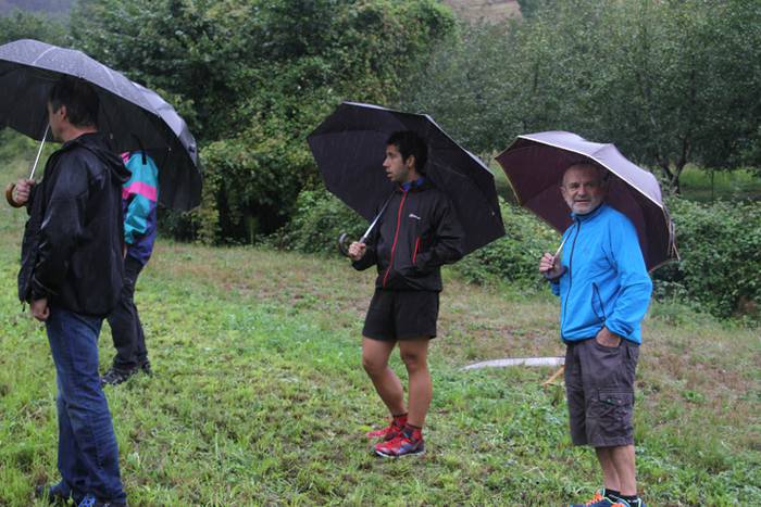 Segalariak, euria eta txakurraren aurka korrika 9 1474130766095