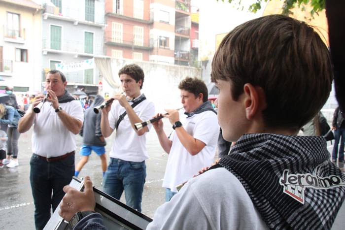 VILLABONAKO FESTAK 2017. TXU 46 1500919280272