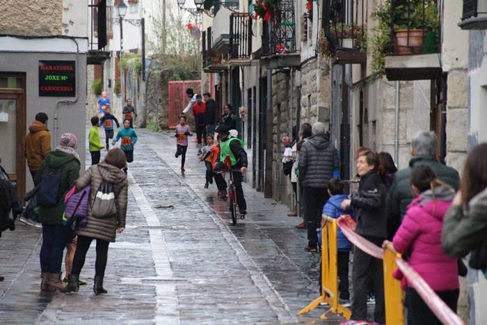 Hirugarrenez, elkartasuna El 10 1515333898378