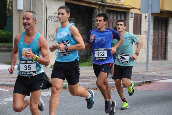 Aitor Arroyo eta Maite Arrai 69 1570885929589