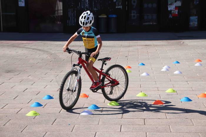 Abiatu da Mugikortasun Astea 3 1537011569503