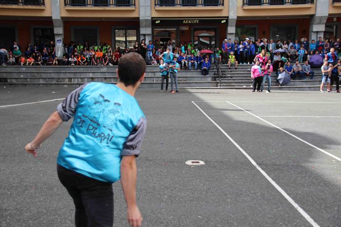 Giro ederra Anoetako Kuadril 89 1527360882668