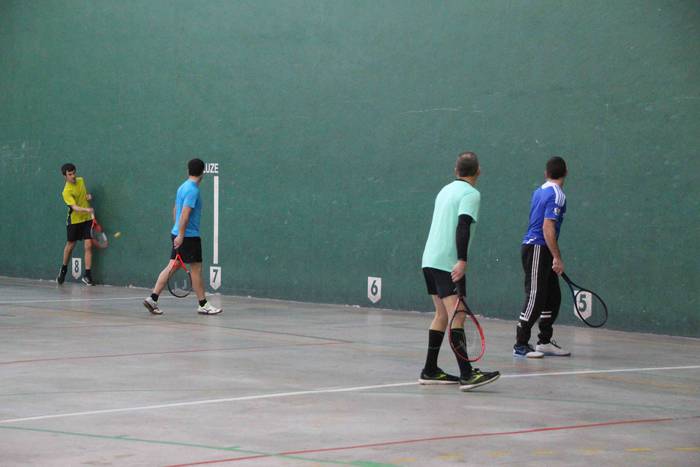 Irurako II. Frontenis Txapel 12 1643481070766