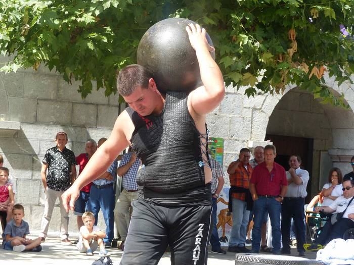 Kultura edo kirola, guztiak  119 1535470169515