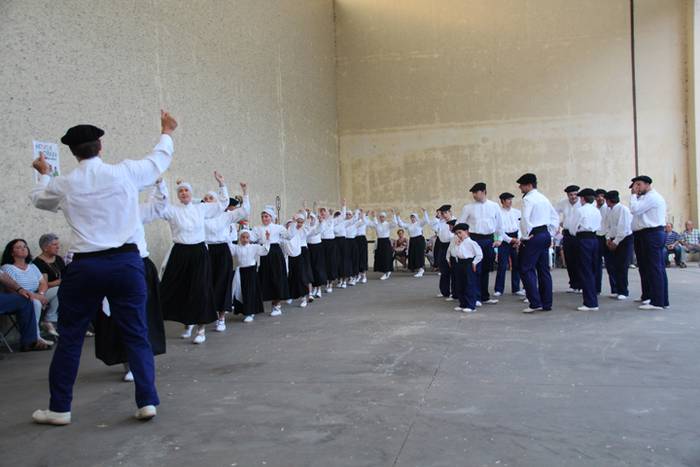 Bedaioko ingurutxoa ezin falta festetan 33 1473618883578