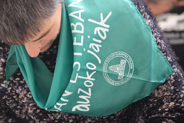 Bazkaria, dantzatu eta abest 11 1508689146162