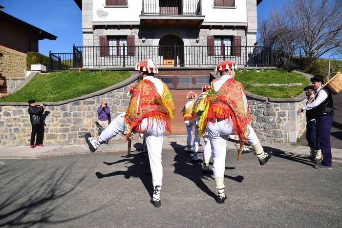 Makila hotsak Txindokipekoak 8 1582460895479