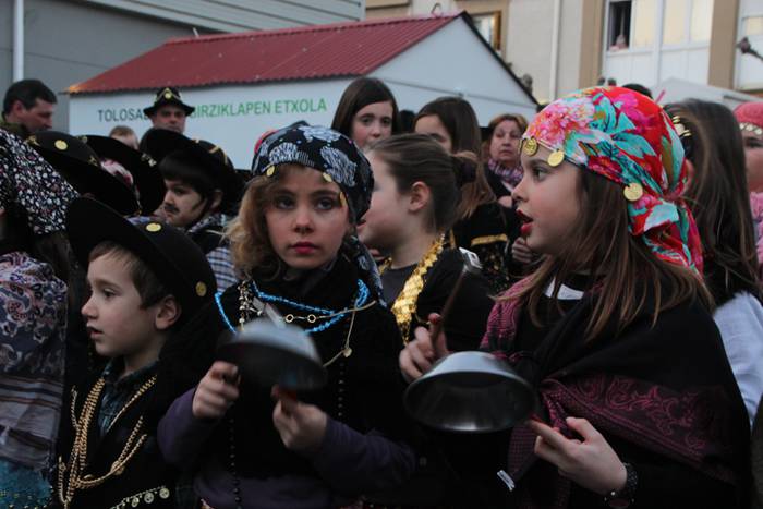 KALDEREROAK IRURAN 2017 2 1487356964662