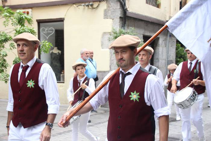 Lizarrez apaindutako kaleeta 154 1498312034276