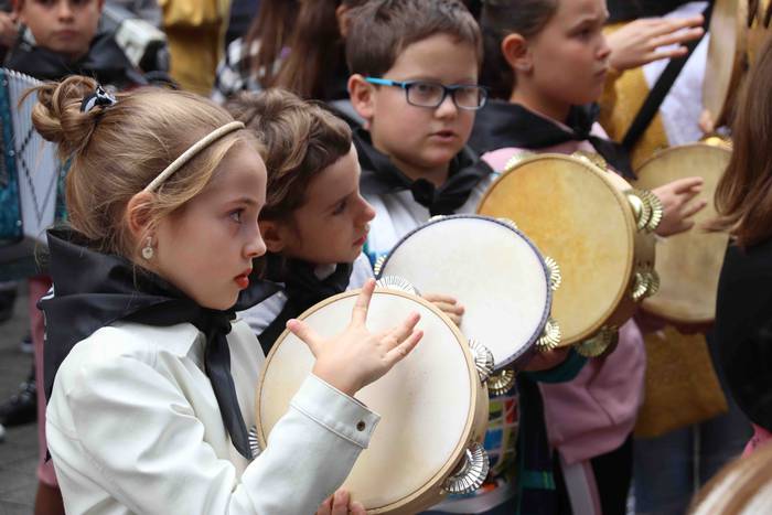 Hauspoa trikitiari 19 1570286782973