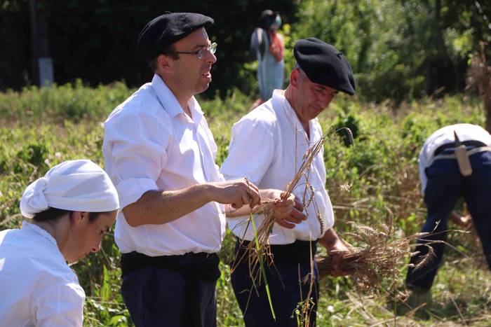 Garia bildu dute ogia egitek 44 1532422552178