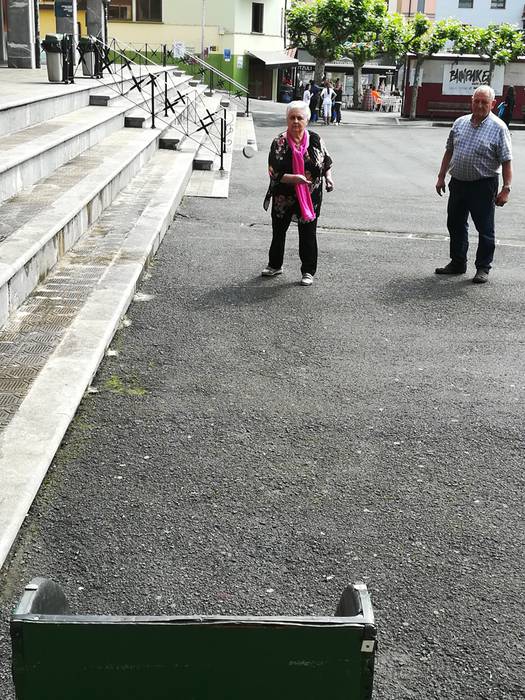 Ortzadarra ateratzear da Ano 52 1527875871038