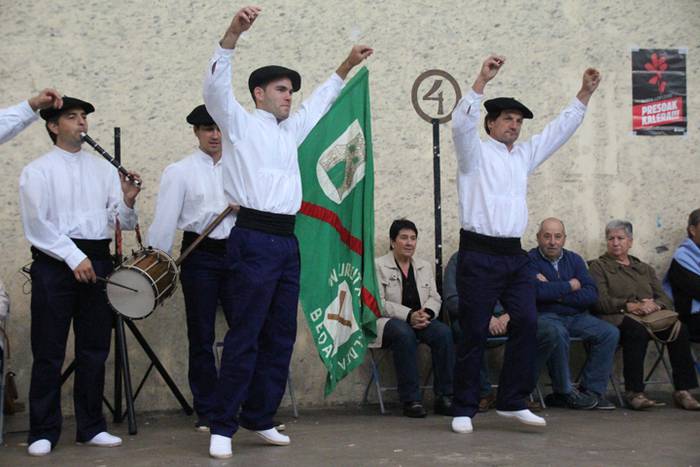 Ingurutxoa Bedaioko ikur 38 1505070390386