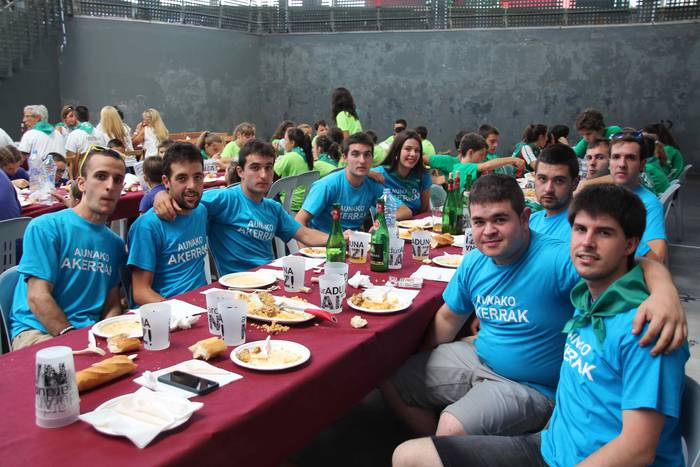 Lagunartean igarotzeko eguna 8 1534080472254