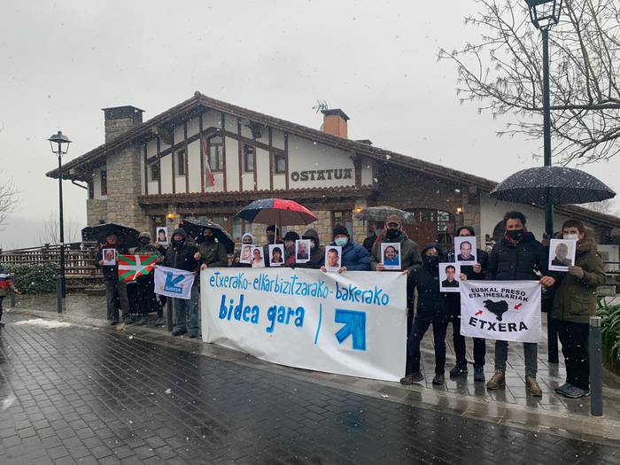 2.000 pertsona baino gehiago 14 1610225155032