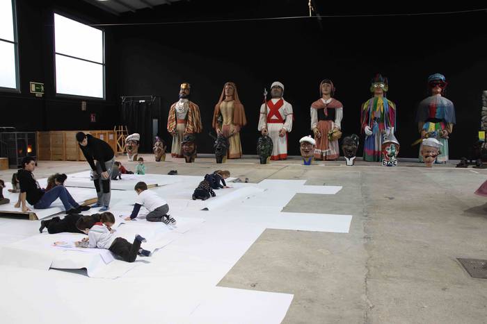 Erraldoi eta buruhandien tai 34 1577095556473