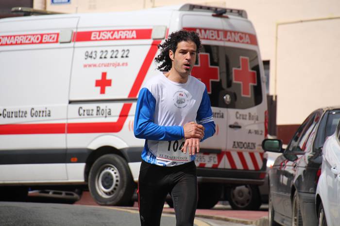 Aitziber Ibarbia eta Julen L 62 1525009223164