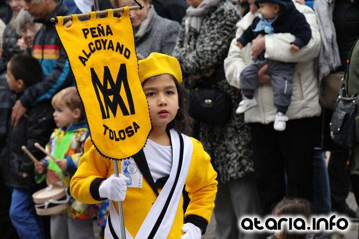 Zaldunita bezperako haur danborrada 40 1454785344500