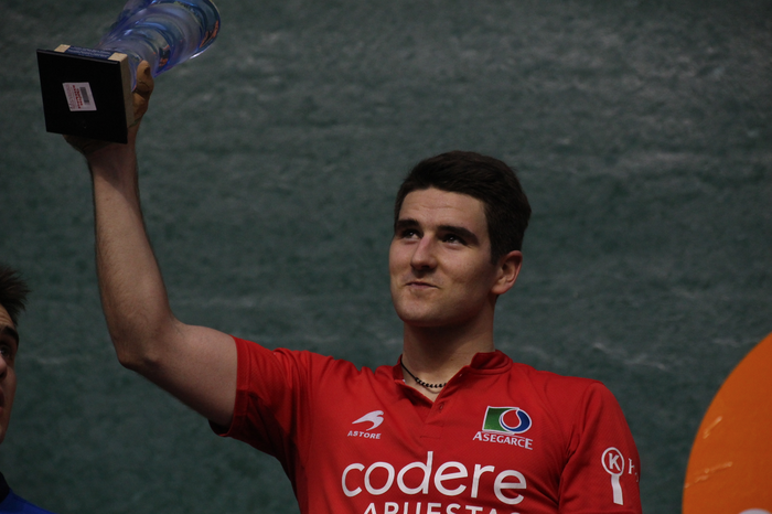 Hautsi, eta nagusi 36 1491073945715