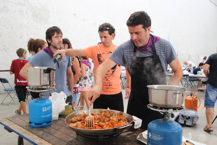 Paella lehiaketa, kuadrillak elkartzeko aitzakia 5 1472306770623