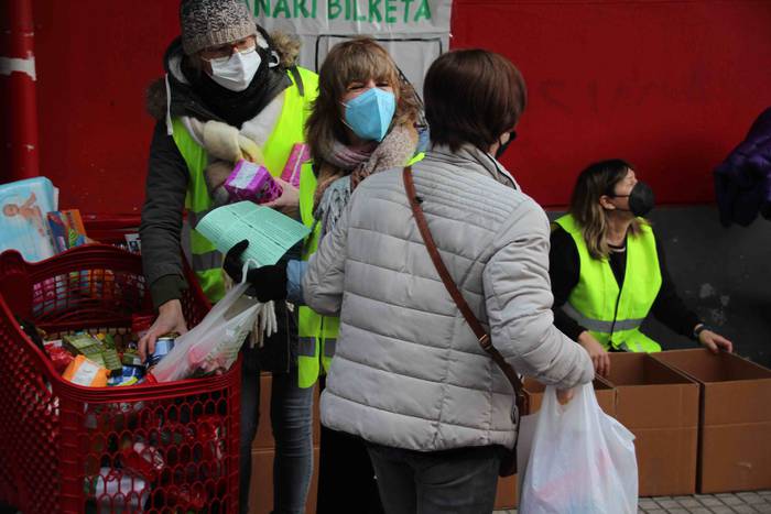 Saharar errefuxiatuen aldeko 11 1643458744447