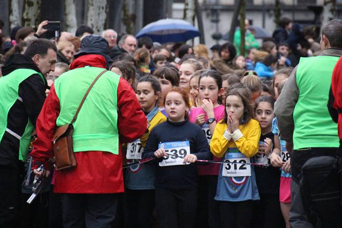 700 haur inguru XXXI. Ero Et 139 1516542703746