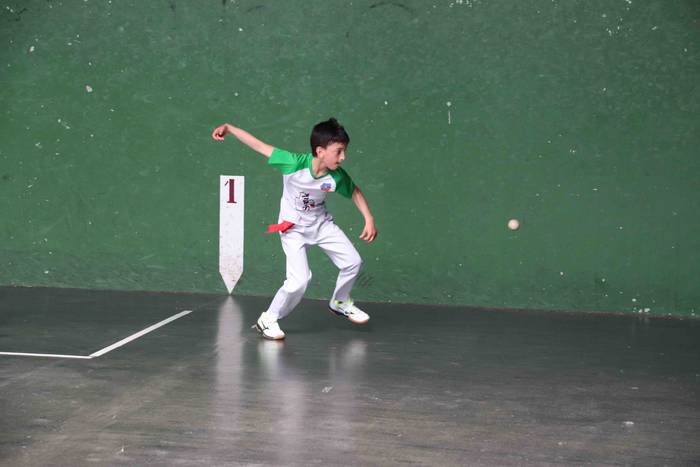 Behar Zana elkarteko festa 2 14 1559405178061