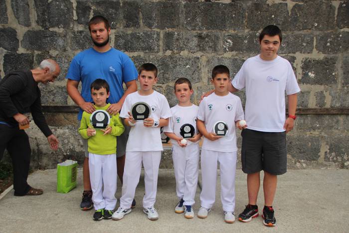 Puzgarriak, pilota eta karta 68 1501614097906