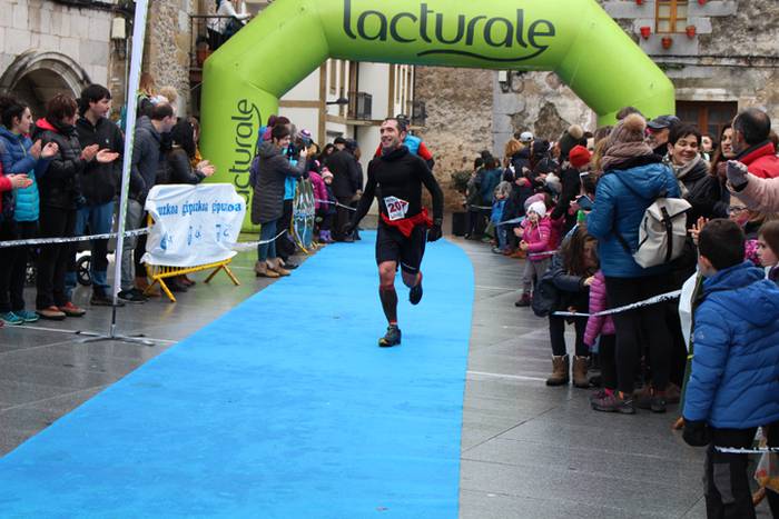 Jokin Lizeaga eta Veronica D 57 1517771556655