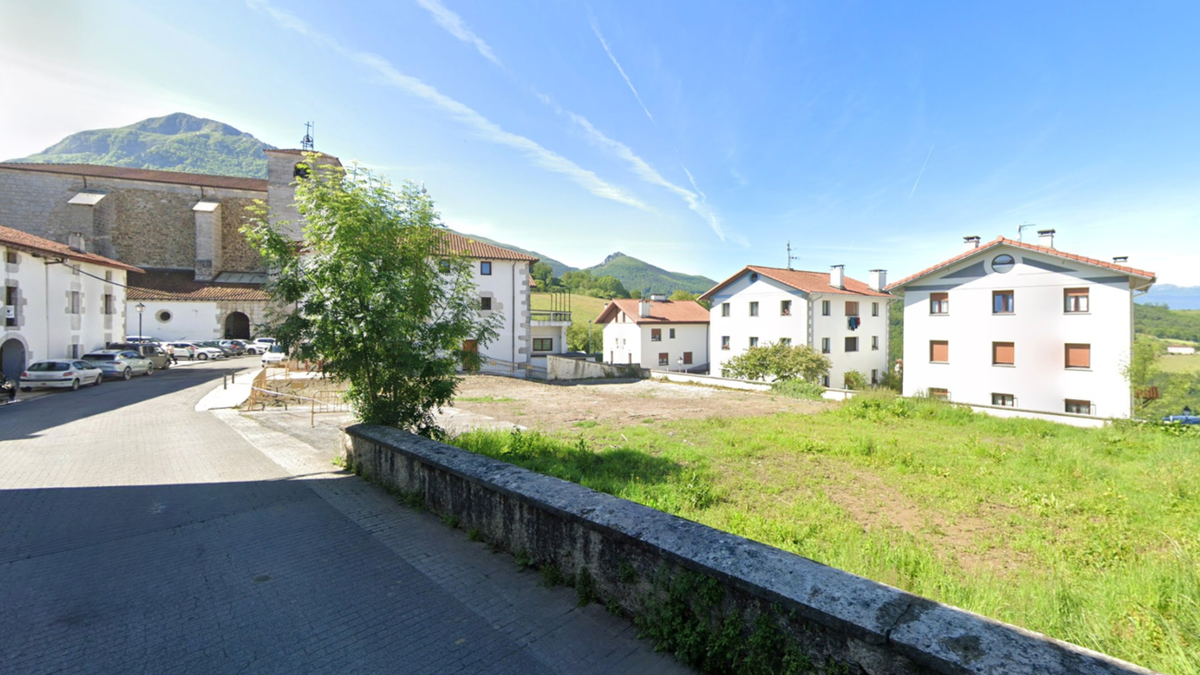 10 etxebizitza eraikiko dituzte Abaltzisketan